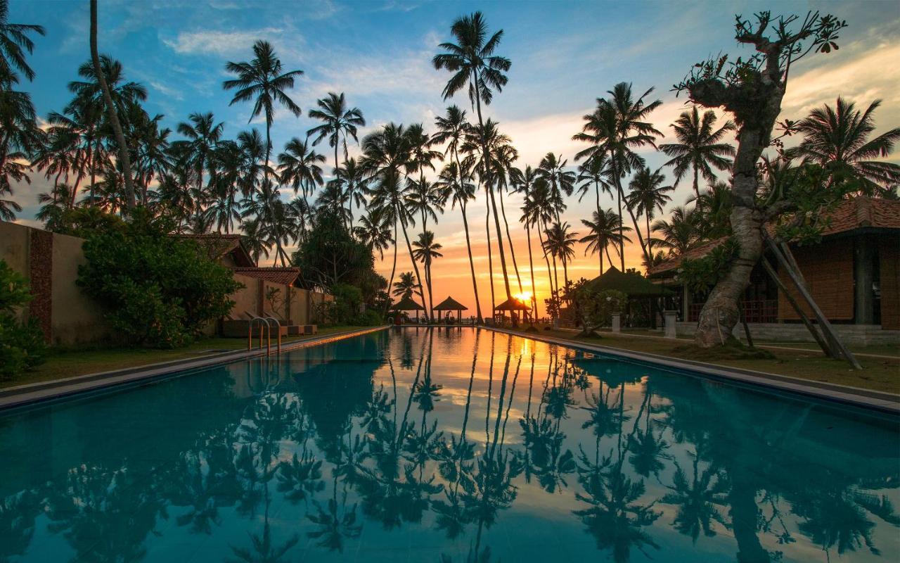 Clive Garden Beach Wadduwa Exterior photo