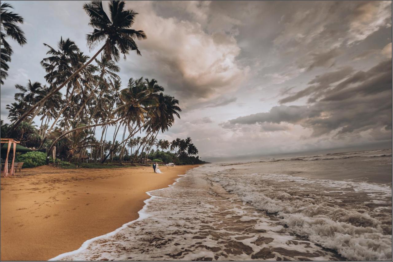 Clive Garden Beach Wadduwa Exterior photo